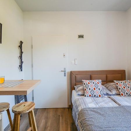 Apartment Piccolo For 2 Задар Екстериор снимка